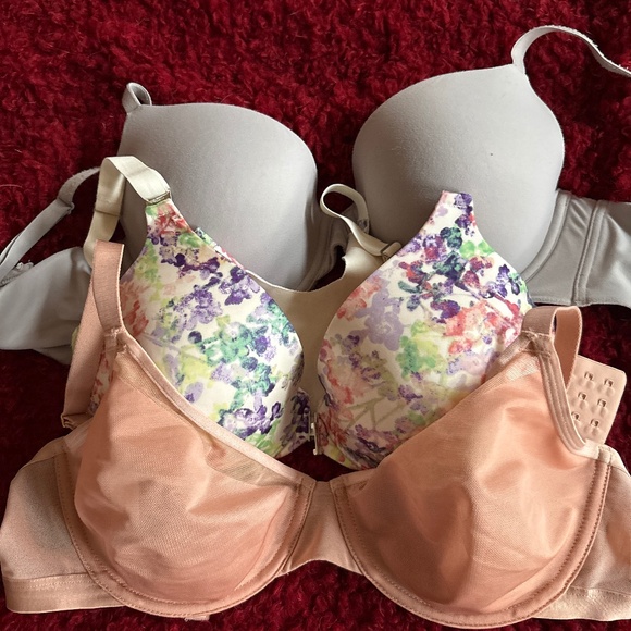 SOMA bra bundle - Picture 1 of 4